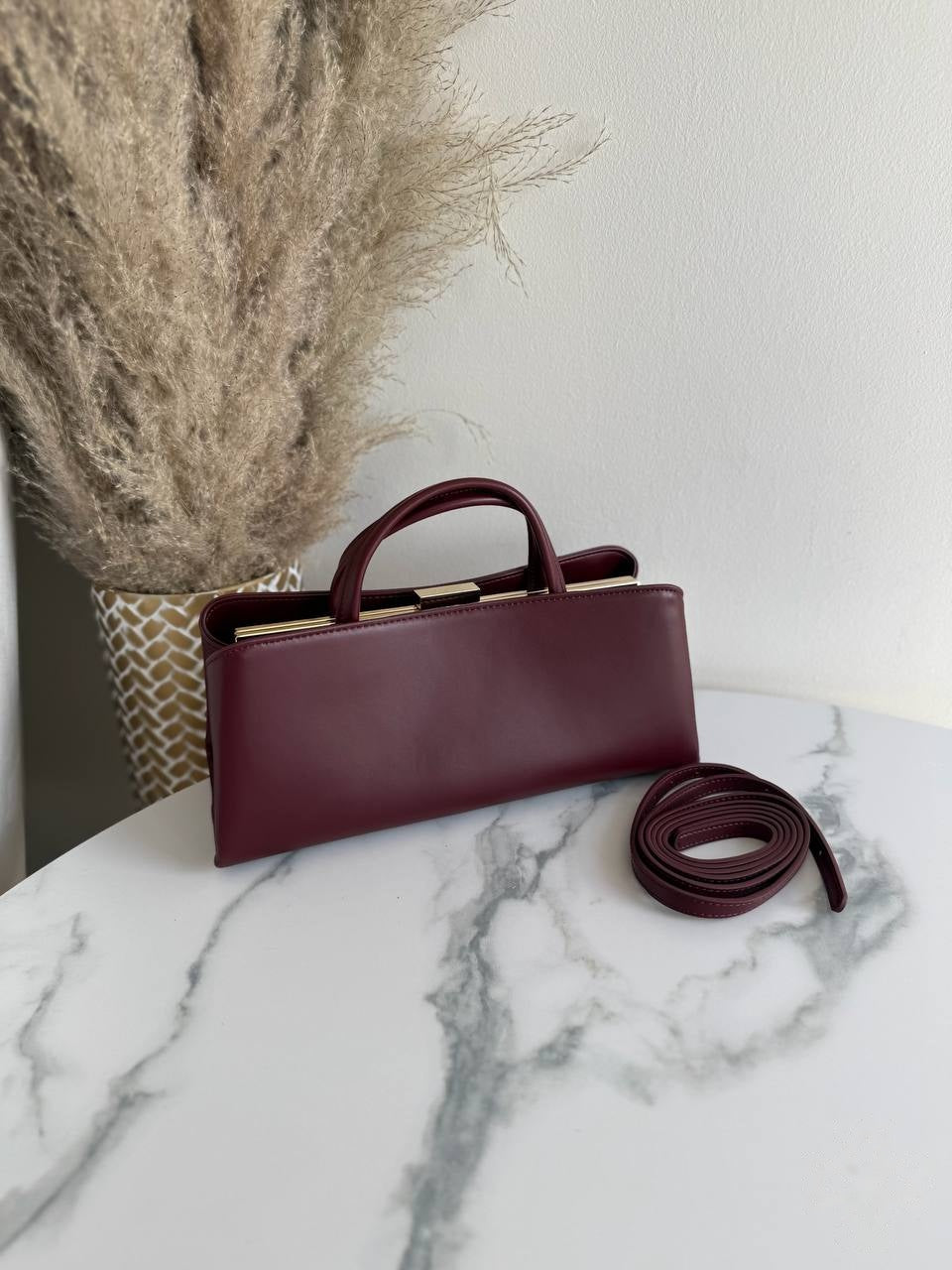 OREVA Metal Frame Handheld Long Bag
